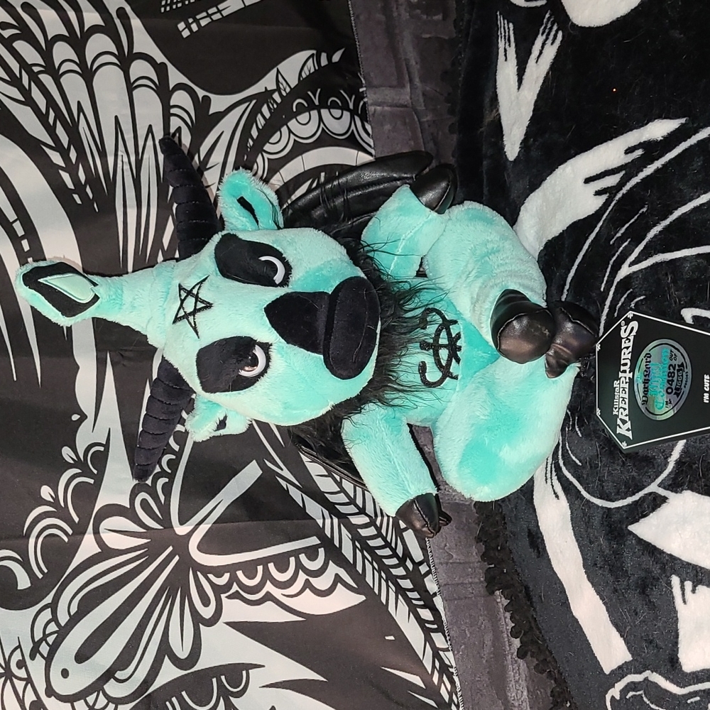 Killstar Kreepture RARE & SOLD OUT